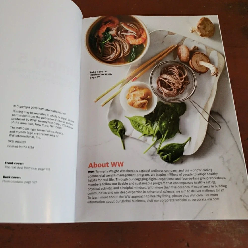 Weight Watchers‎ Healthy Kitchen SIMPLY 5 Cookbook - 125 Recipes 2019, SC
